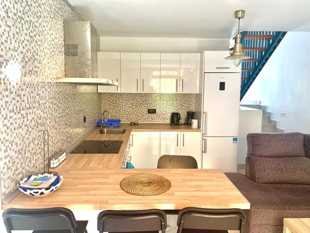 Duplex-Bungalow In Playa De Las Americas,3 Minutes Near The Best Beaches In Tenerife Экстерьер фото